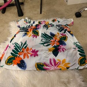 Floral top